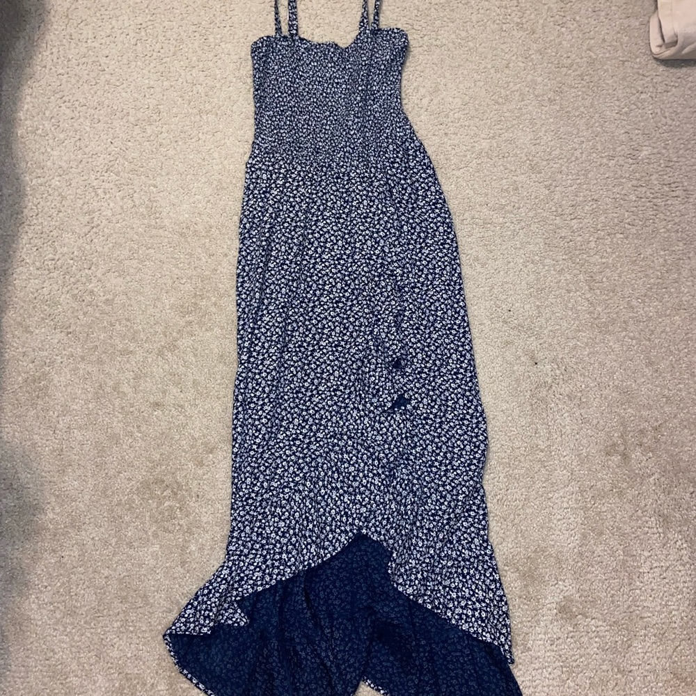 Hollister navy blue ruffle bottom floral dress